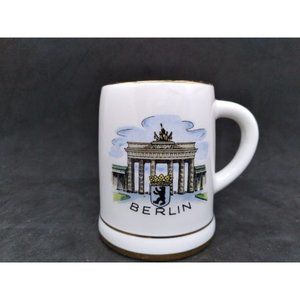 Porzellan Bavaria Western Germany Souvenir mini/ miniature Berlin Mug almost 3"